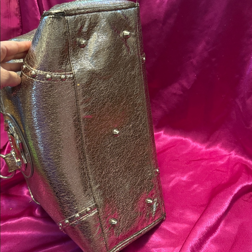 Metallic Cadillac  HUGE Silver Handbag with Logo - Picture 4 of 6